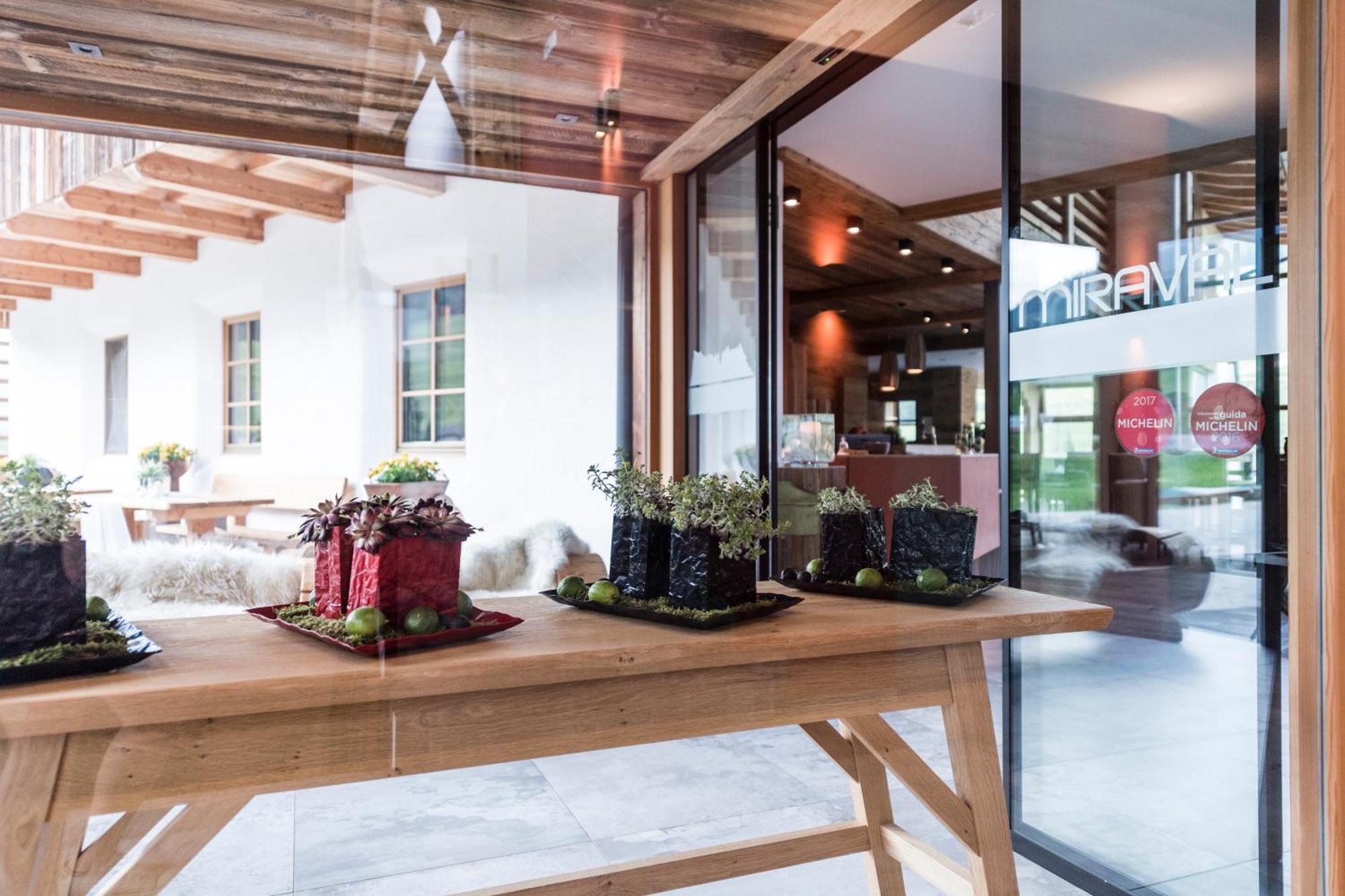 Miraval NaturHotel Badia (South Tyrol) Exterior foto