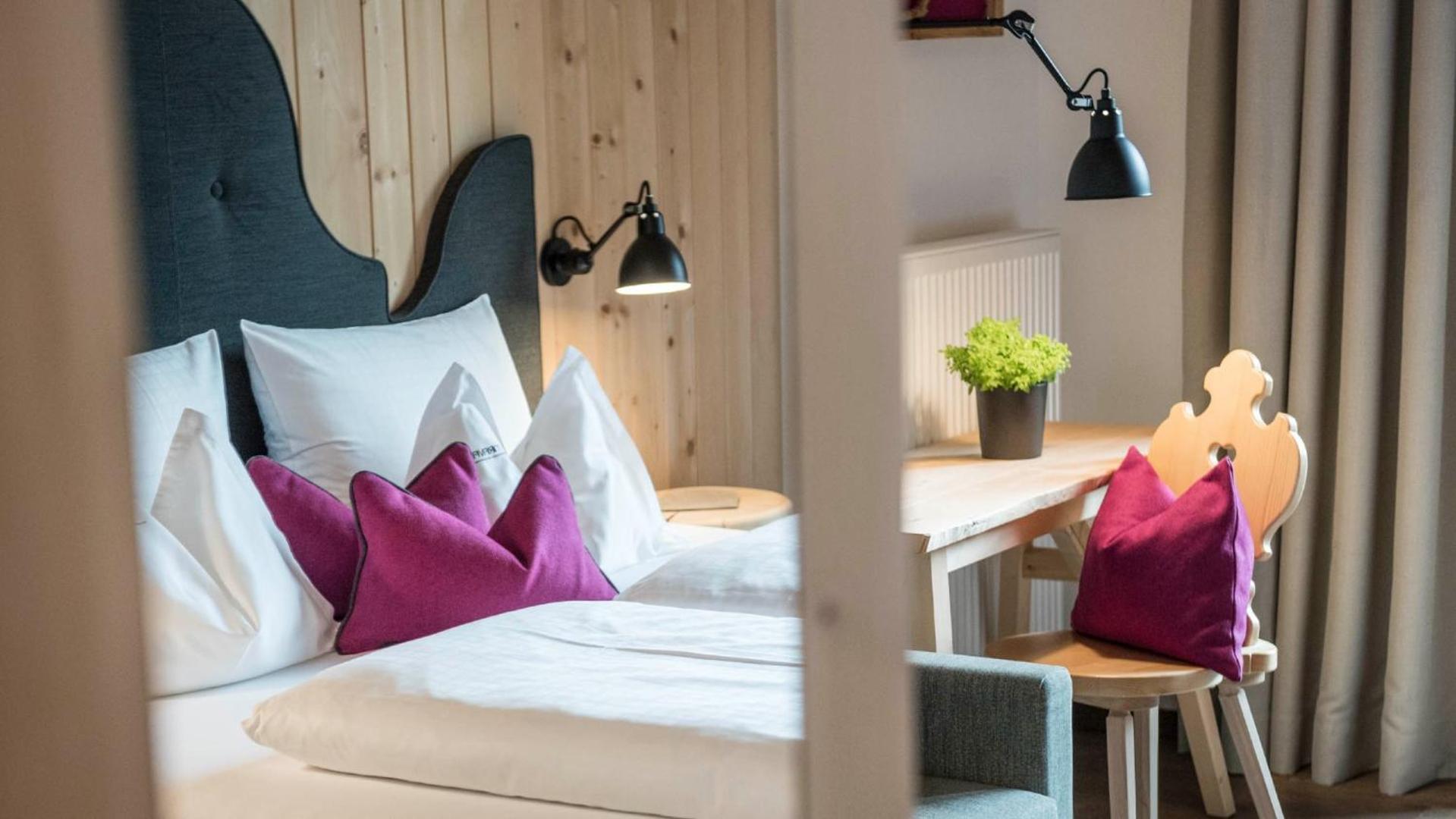 Miraval NaturHotel Badia (South Tyrol) Quarto foto